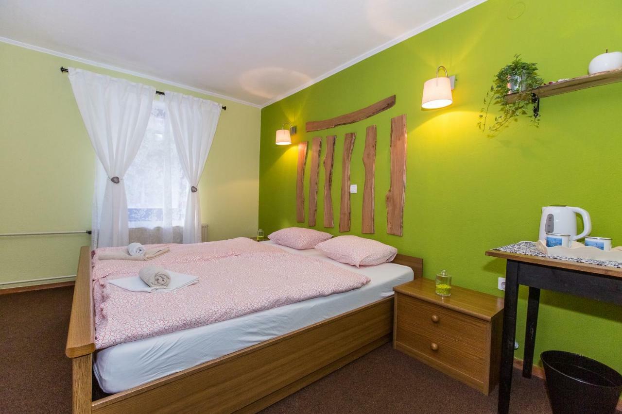 Rooms Malina Blejska Dobrava Kültér fotó